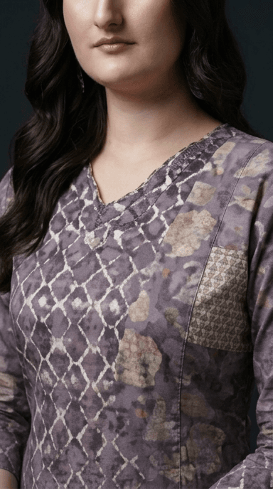 Lavender Digital Geometric Printed Cotton Kurta Pant & Dupatta Set view 3
